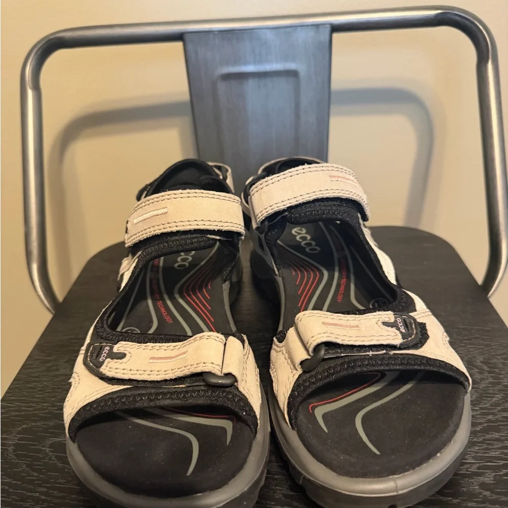 ECCO Offroad Nubuck Sandals Beige EU 37 - Picture 2 of 12